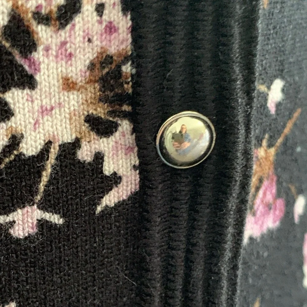 WHITE HOUSE BLACK MARKET Women’s Black with Purple Pink Floral Size: XS